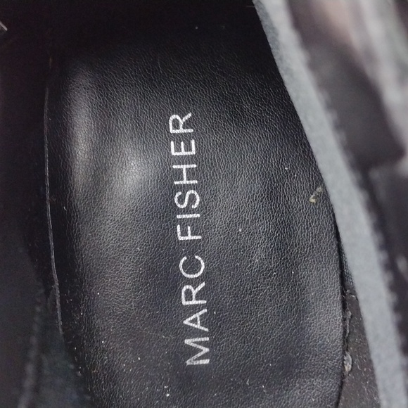 Marc Fisher Vanqar Black Leather Upper Pointed Toe Blocked Heel Moto Ankle Boot - Picture 10 of 16